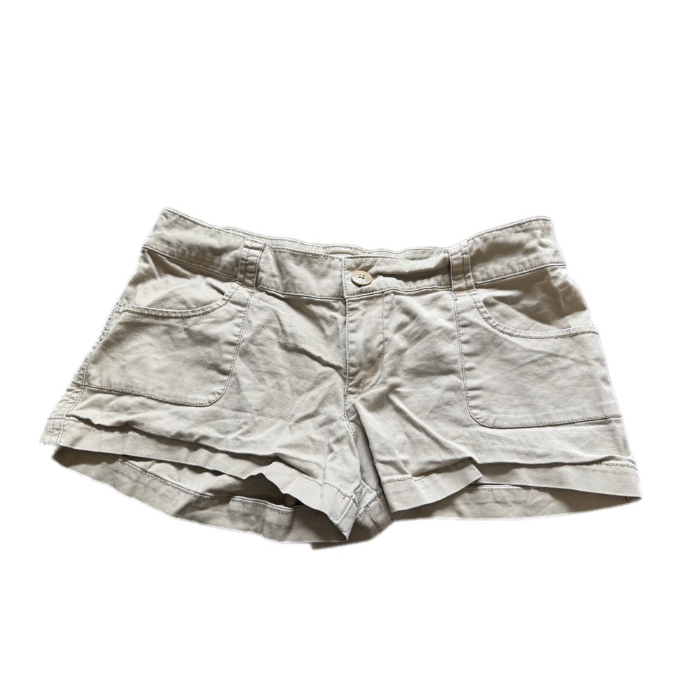 Mossimo Supply Co Chino Shorts Womens 11 Khaki Tan Excellent Low Rise Stretch